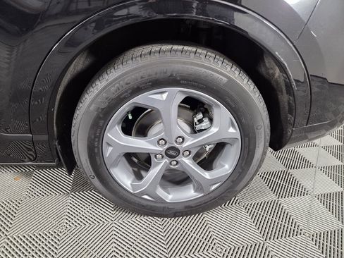 Used 2024 Ford Escape ST-Line image 26