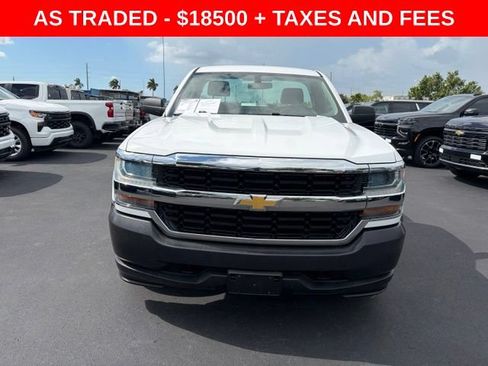 Used 2018 Chevrolet Silverado 1500 W/T w/ Trailering Package AWD/4WD image 2