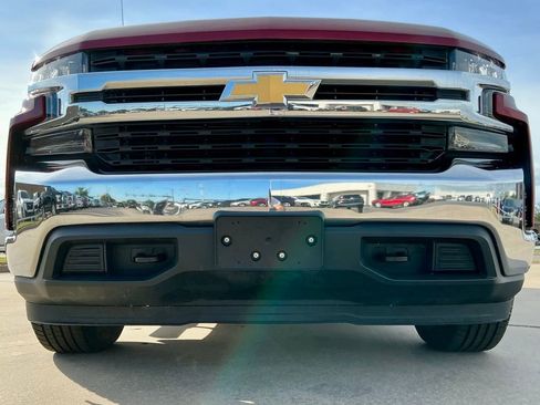 Used 2019 Chevrolet Silverado 1500 LT w/ Texas Edition AWD/4WD image 9