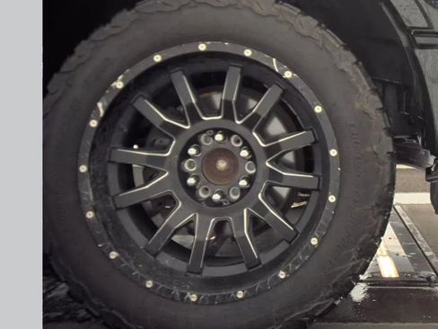 Used 2016 Ford F150 Lariat w/ Equipment Group 501A Mid image 15