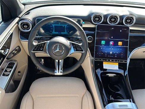 New 2026 Mercedes-Benz GLC 300 4MATIC image 11