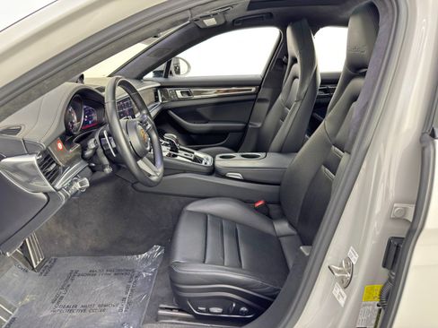 Used 2022 Porsche Panamera Turbo S w/ Premium Package image 17
