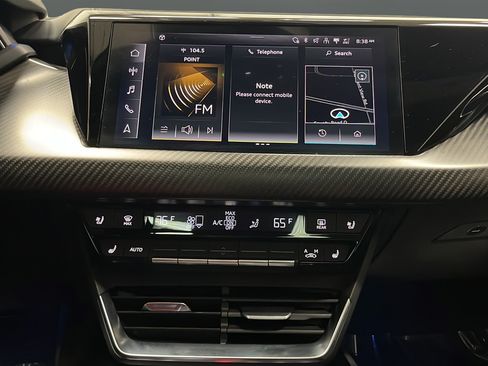 Used 2022 Audi e-tron GT Prestige w/ Prestige Package AWD/4WD image 12