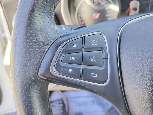 Used 2018 Mercedes-Benz C 300 Sedan image 22