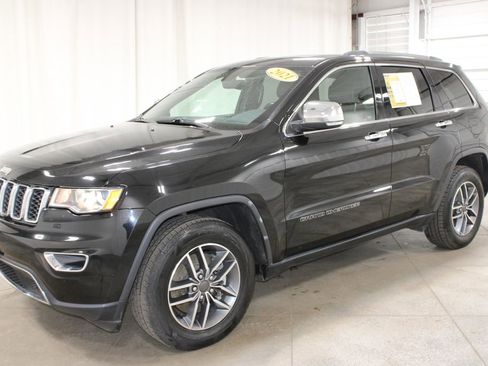 Used 2021 Jeep Grand Cherokee Limited w/ Luxury Group II image 4