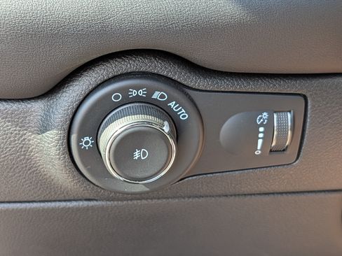 Used 2022 Dodge Durango Citadel AWD/4WD image 17