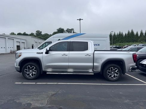 Used 2020 GMC Sierra 1500 SLE w/ SLE Value Package AWD/4WD image 5