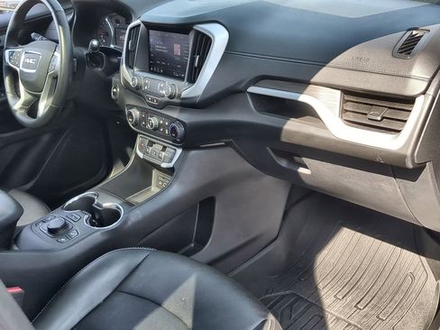 Used 2023 GMC Terrain SLT w/ Tech Package image 28