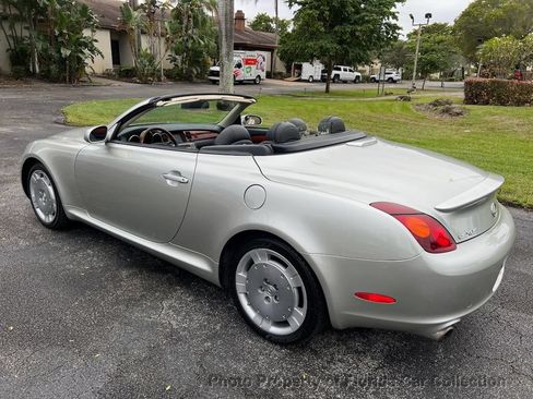 Used 2002 Lexus SC 430 Convertible RWD image 5
