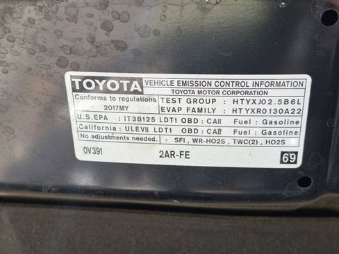 Used 2017 Toyota RAV4 LE w/ Carpet Mat Package FWD image 22