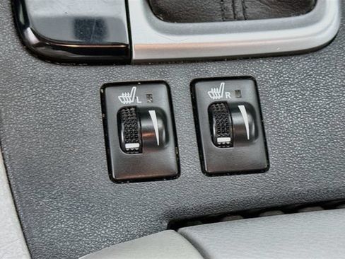 Used 2016 Toyota Highlander XLE AWD/4WD image 20