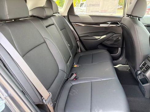 New 2026 Kia Seltos EX FWD image 23