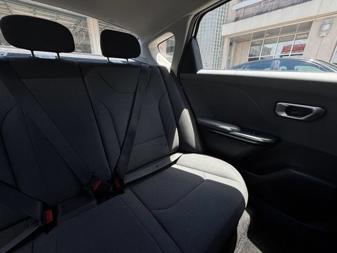 Used 2025 Kia K4 FWD image 37