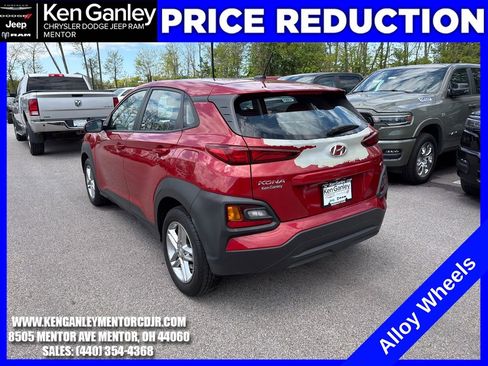 Used 2021 Hyundai Kona SE AWD/4WD image 6