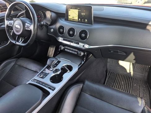 Used 2019 Kia Stinger GT2 image 33