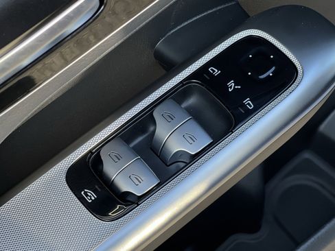 New 2026 Mercedes-Benz GLC 300 4MATIC image 13