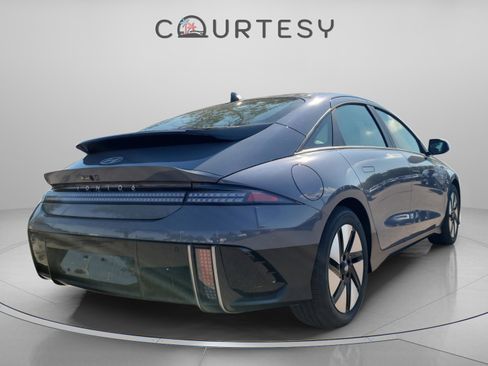 New 2025 Hyundai Ioniq 6 SE image 3