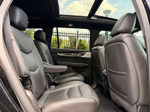 Used 2020 Cadillac XT6 Sport AWD/4WD image 27
