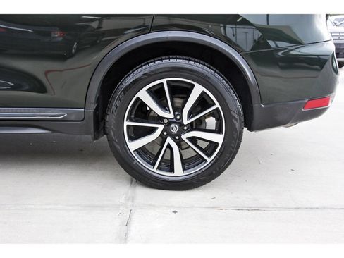 Used 2020 Nissan Rogue SL w/ Premium Package FWD image 30