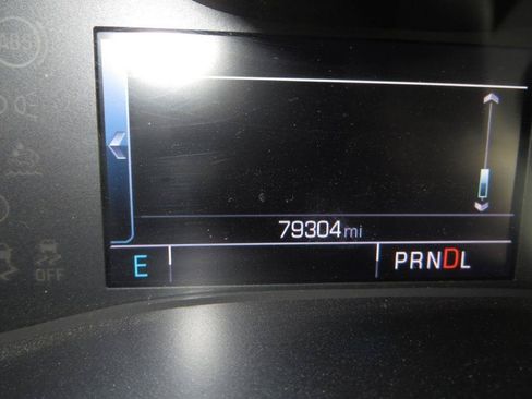 Used 2017 Chevrolet Colorado LT w/ LT Convenience Package RWD image 18