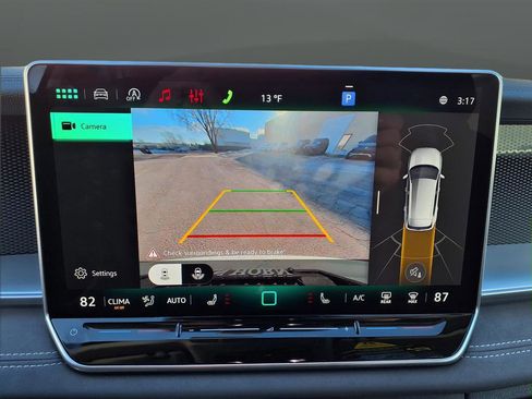 New 2026 Volkswagen Tiguan SE AWD/4WD image 28