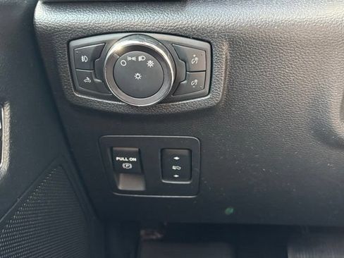 Used 2019 Ford F150 XLT w/ Equipment Group 302A Luxury AWD/4WD image 24