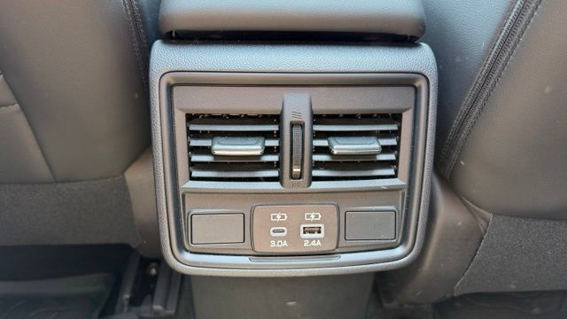 Certified 2026 Subaru Forester Premium AWD/4WD image 13