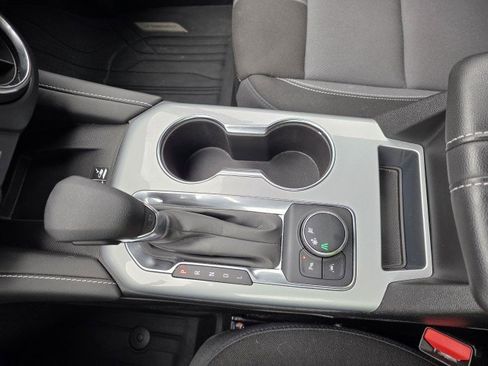 Used 2024 Chevrolet Blazer LT w/ Convenience Package image 4