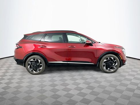 Used 2025 Kia Sportage SX image 4