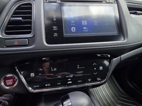 Used 2016 Honda HR-V EX image 18