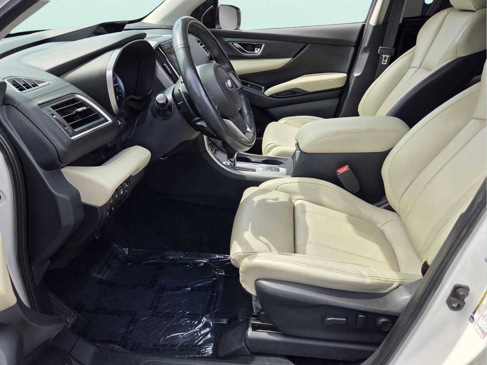 Used 2022 Subaru Ascent Limited w/ Technology Package AWD/4WD image 10