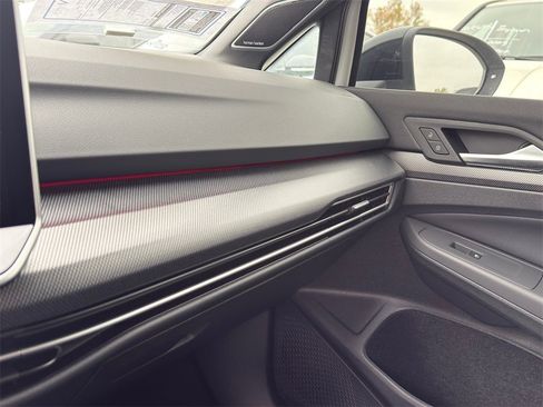 New 2026 Volkswagen Golf image 23