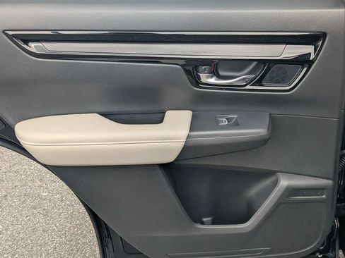 Used 2025 Honda CR-V EX-L image 18