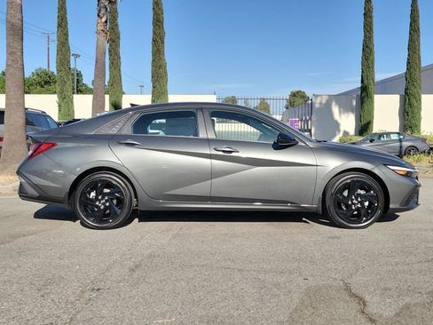 New 2026 Hyundai Elantra SEL Sport FWD image 32