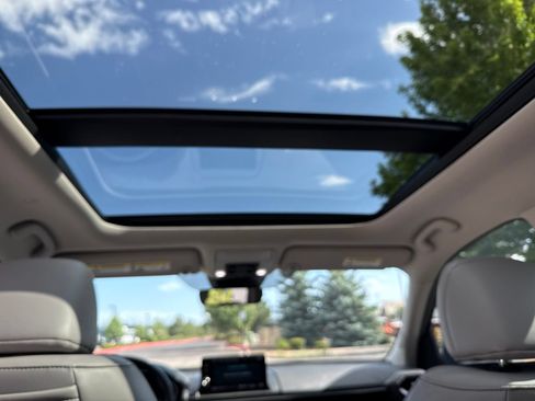Certified 2025 Honda Pilot Elite image 18