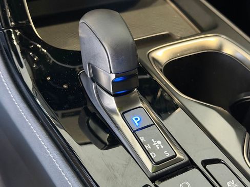 Used 2025 Lexus NX 350h AWD w/ Accessory Package (2T) image 28