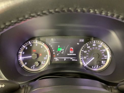 Used 2023 Toyota Highlander LE image 20