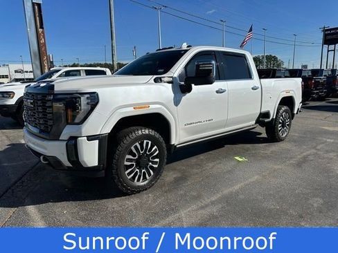 Used 2024 GMC Sierra 3500 Denali Ultimate image 7