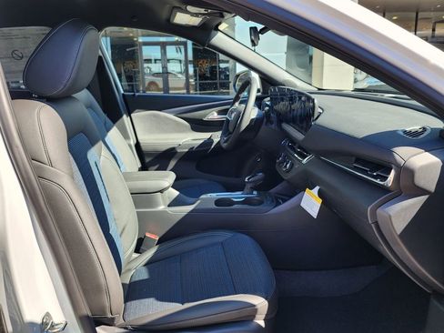 New 2026 Buick Envista Preferred w/ Convenience I Package image 36