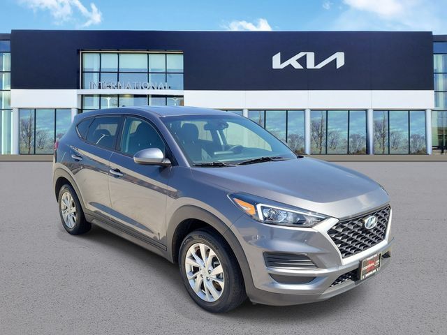 Used 2021 Hyundai Tucson SE FWD image 2
