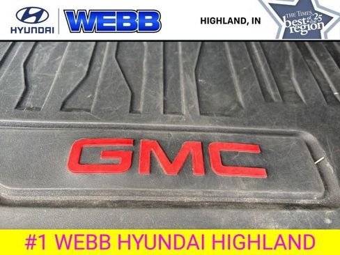 Used 2020 GMC Terrain SLT w/ Preferred Package image 32