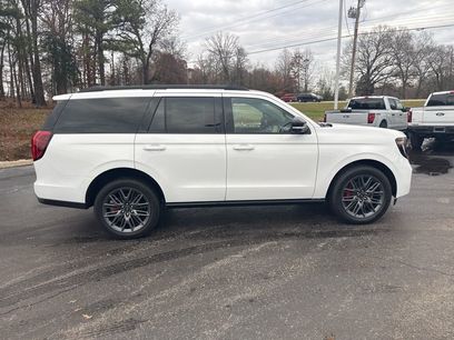 New 2025 Ford Expedition Platinum w/ Stealth Performance Package