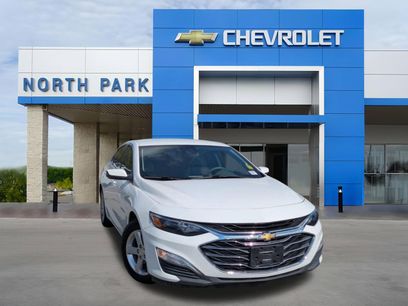 Certified 2020 Chevrolet Malibu LS w/ Driver Confidence Package II
