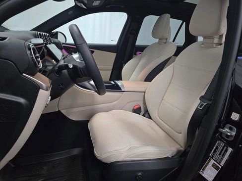 Certified 2025 Mercedes-Benz GLC 300 4MATIC image 13