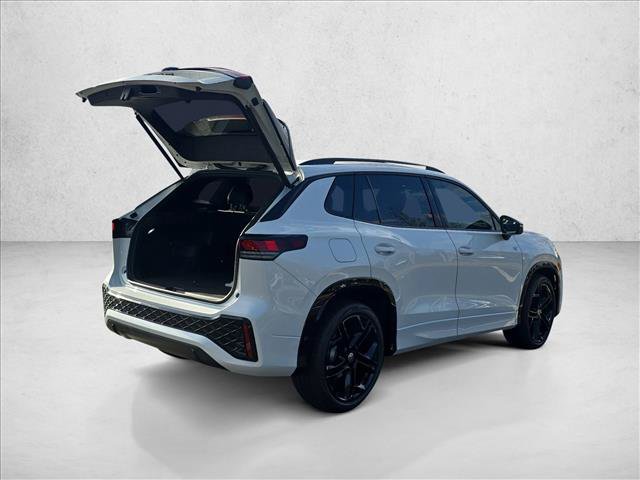 New 2026 Volkswagen Tiguan SE R-Line FWD image 2