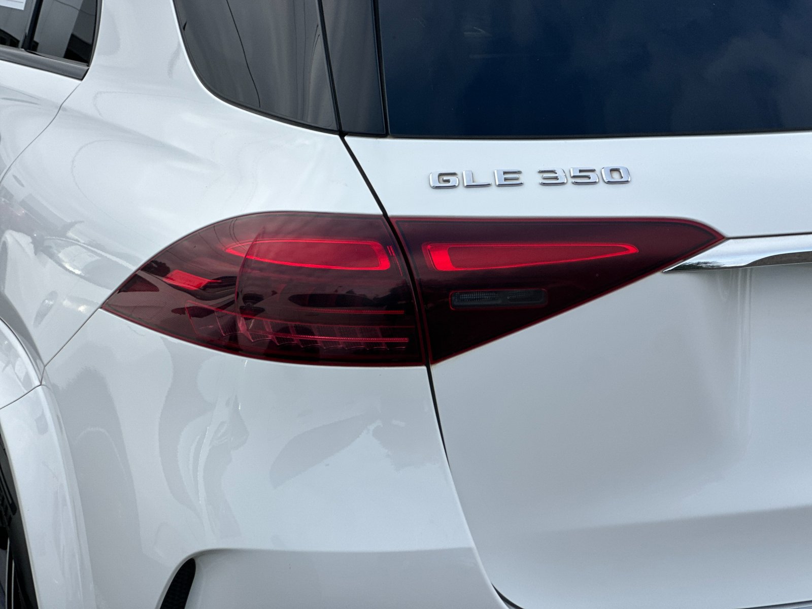 Certified 2024 Mercedes-Benz GLE 350 4MATIC image 27