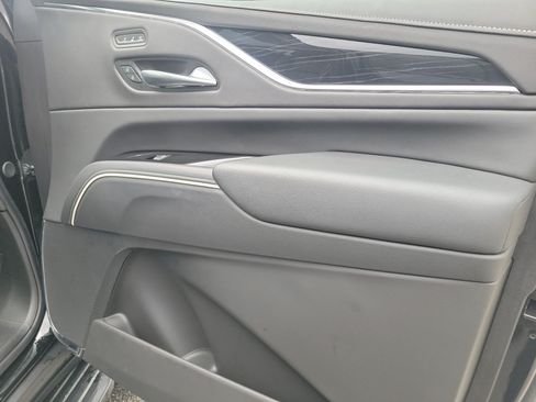 Certified 2024 Cadillac Escalade Sport AWD/4WD image 31