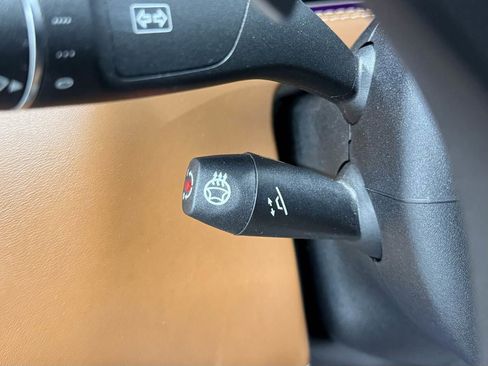 Used 2019 Mercedes-Benz S 560 Cabriolet image 25