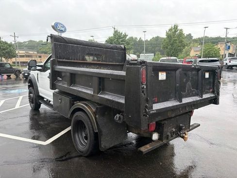 Used 2019 Ford F550 4x4 Regular Cab Super Duty w/ XL Value Package image 5