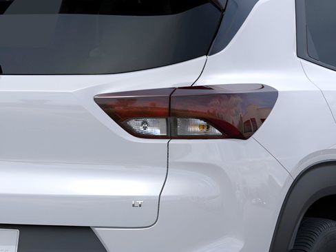 New 2026 Chevrolet TrailBlazer LT w/ Convenience Package FWD image 11